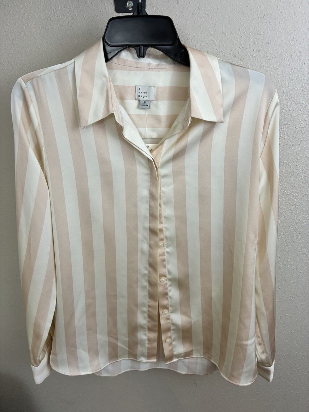 A New Day Shirt Womens Small Beige Stripe Satin Button Front Long Sleeve NWT